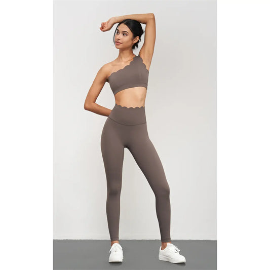 Emma Scallop Workout Leggings